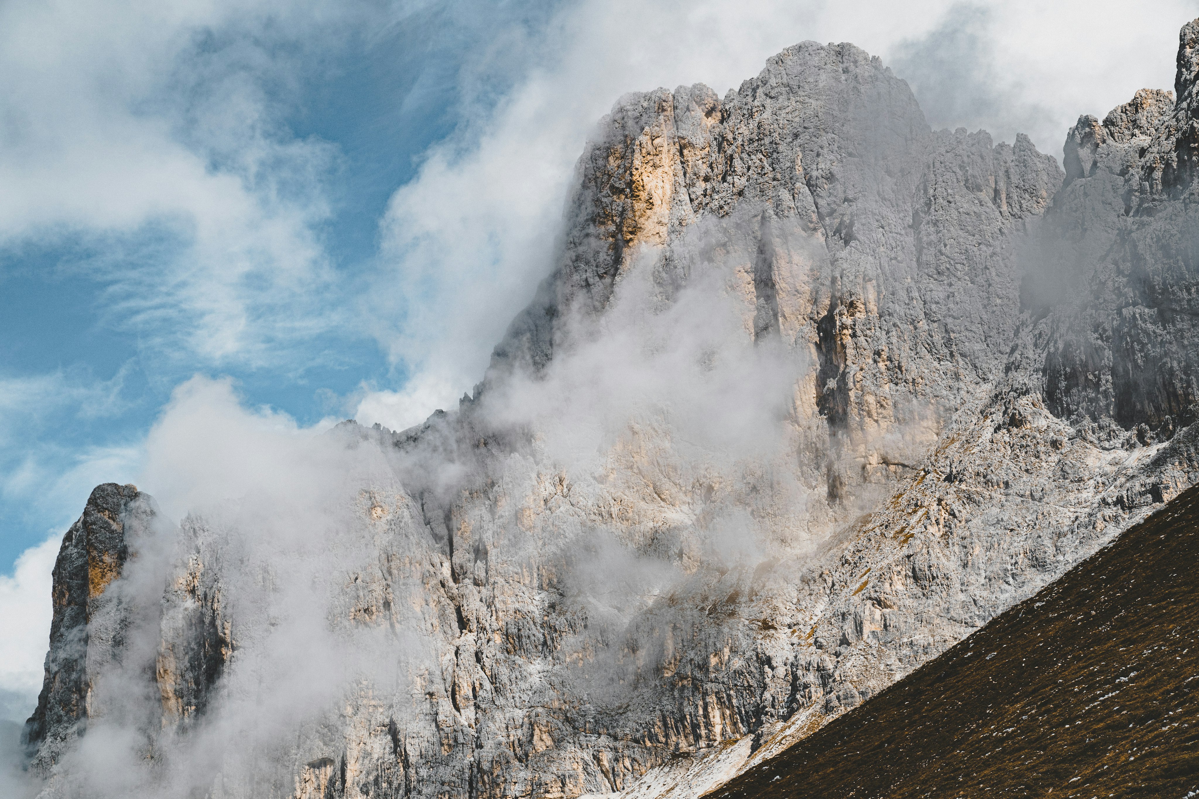Foggy mountain panorama