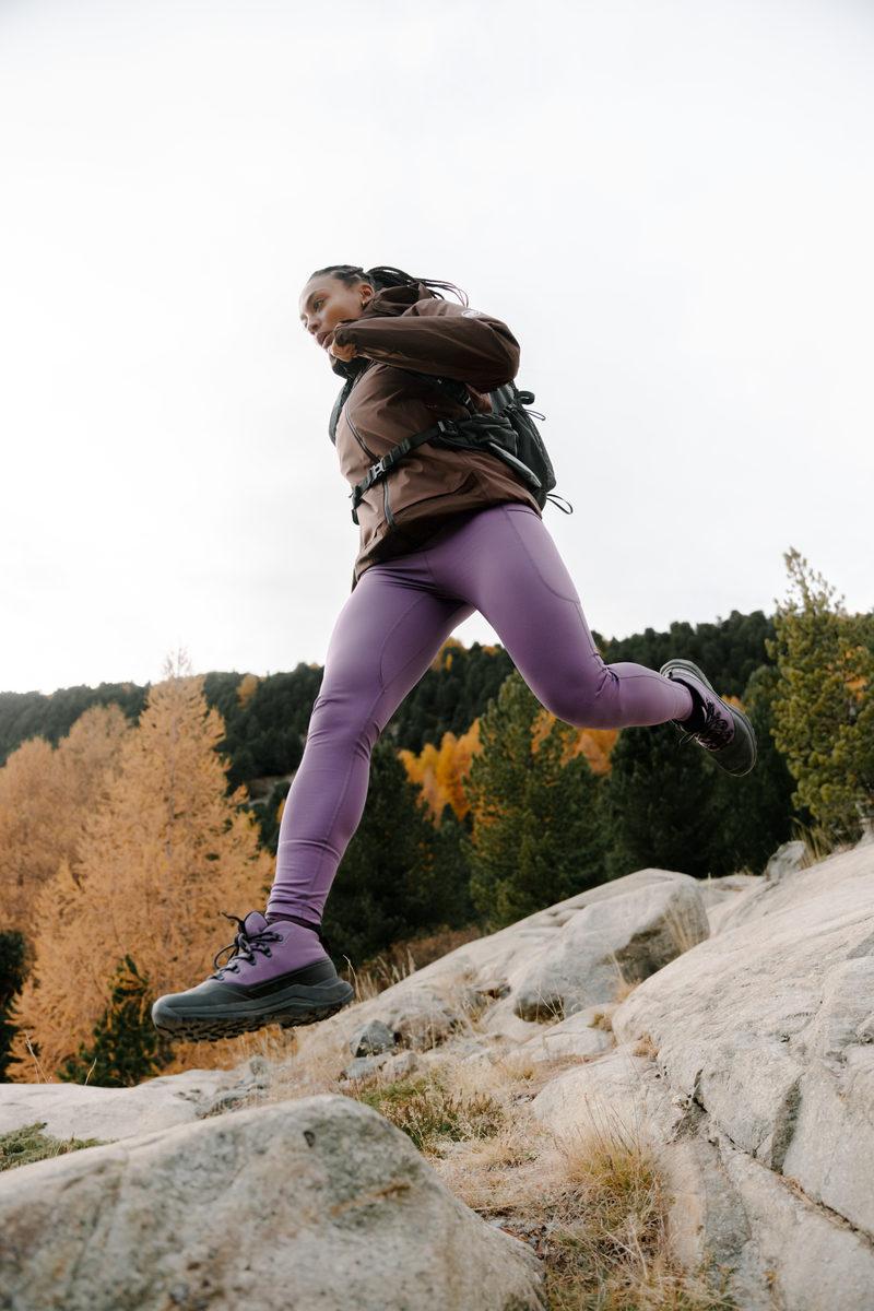 hiking_fall_text_media_1