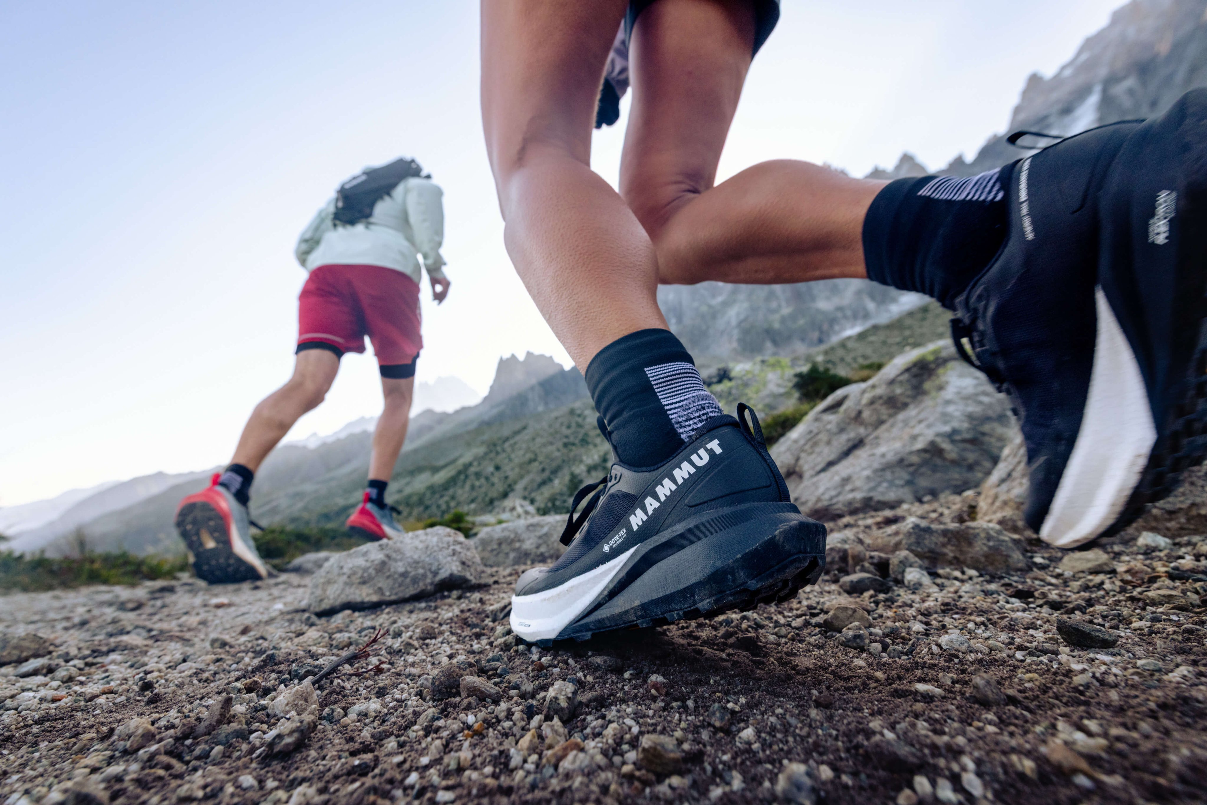 trail_vs_road_running_shoes_3