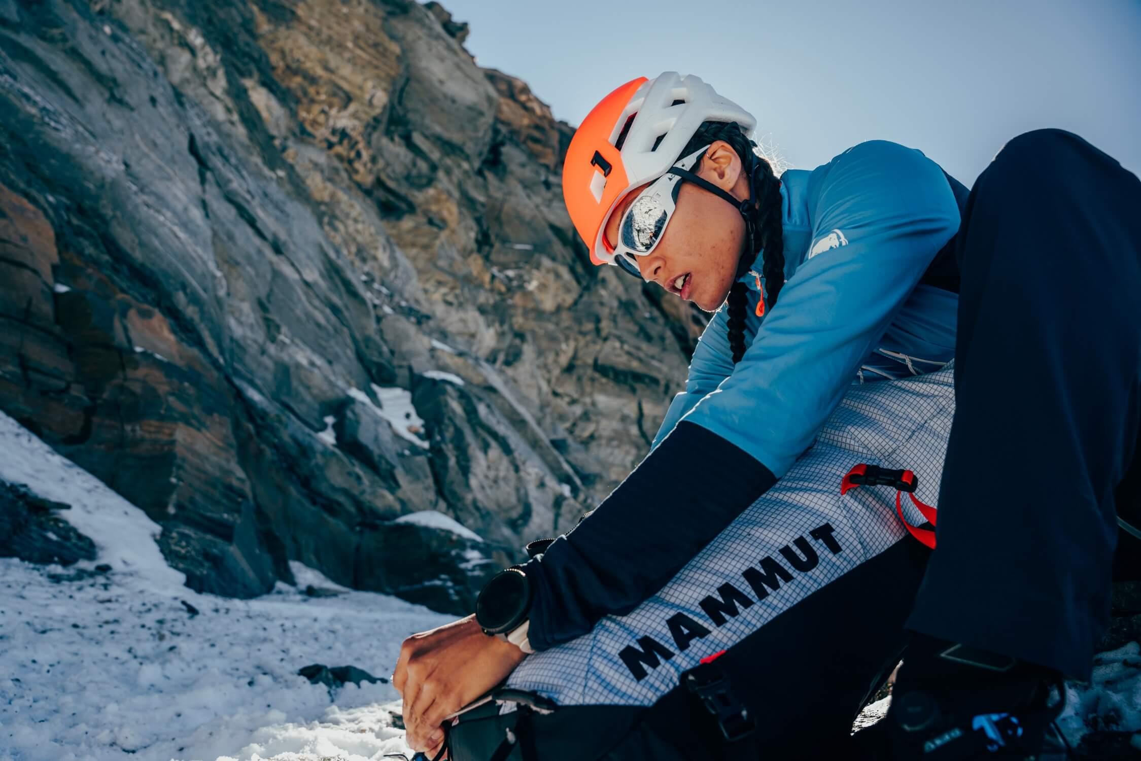 Microspikes_vs_crampons_rich_media_3