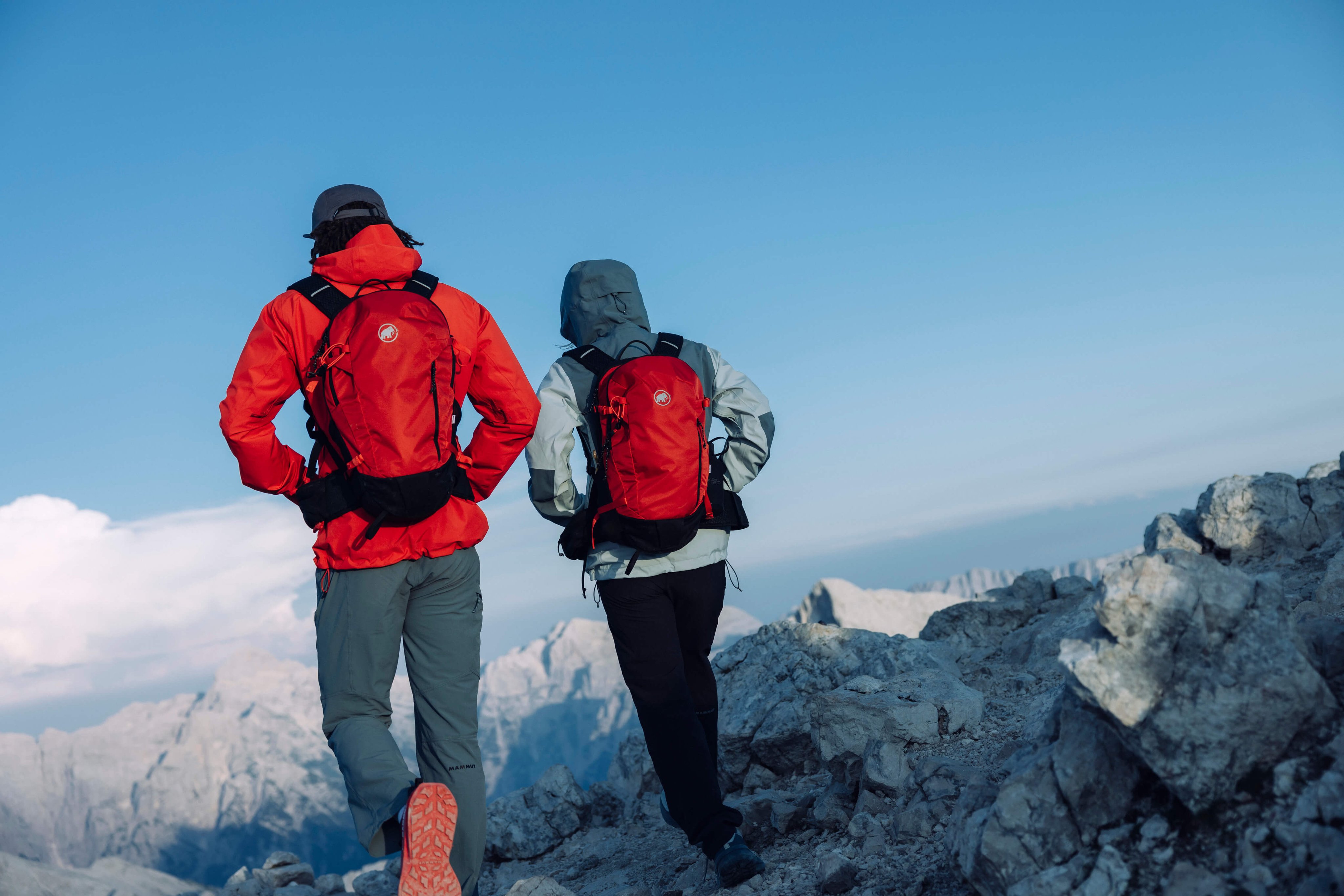 Wash_GORE-TEX-Hardshell_Jacket_btm