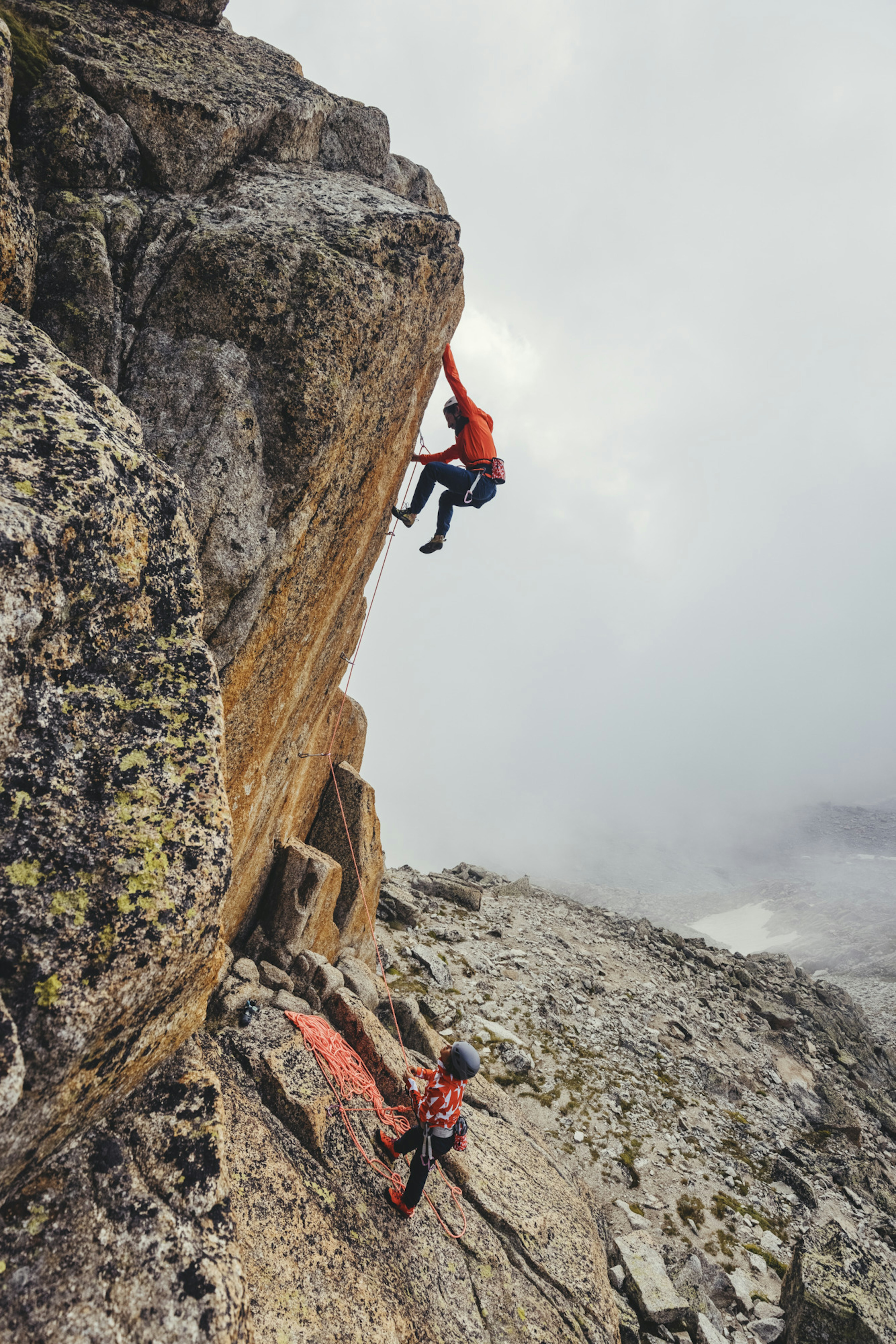 Two climbers in Mammut outfit