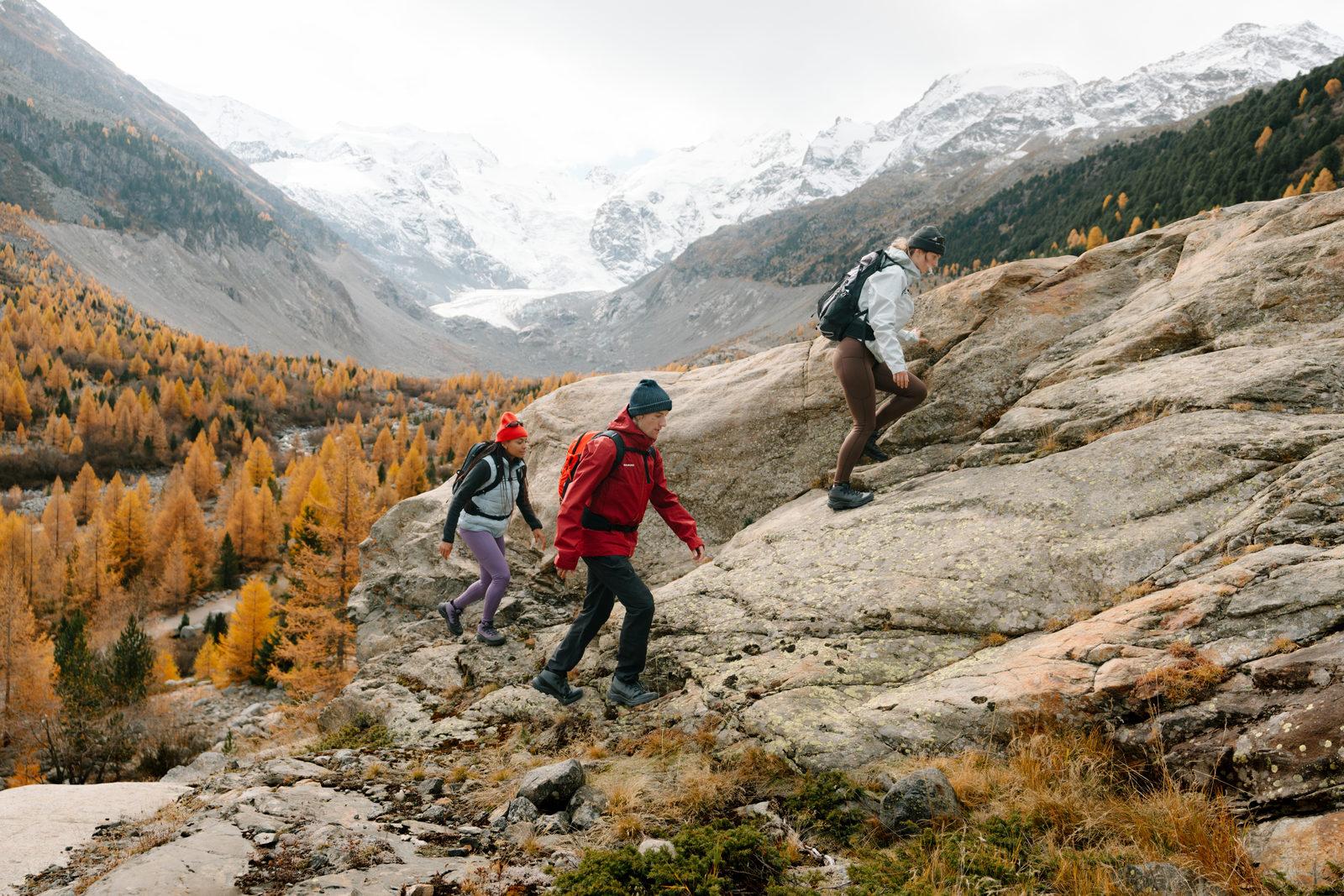 hiking_signs_media_3