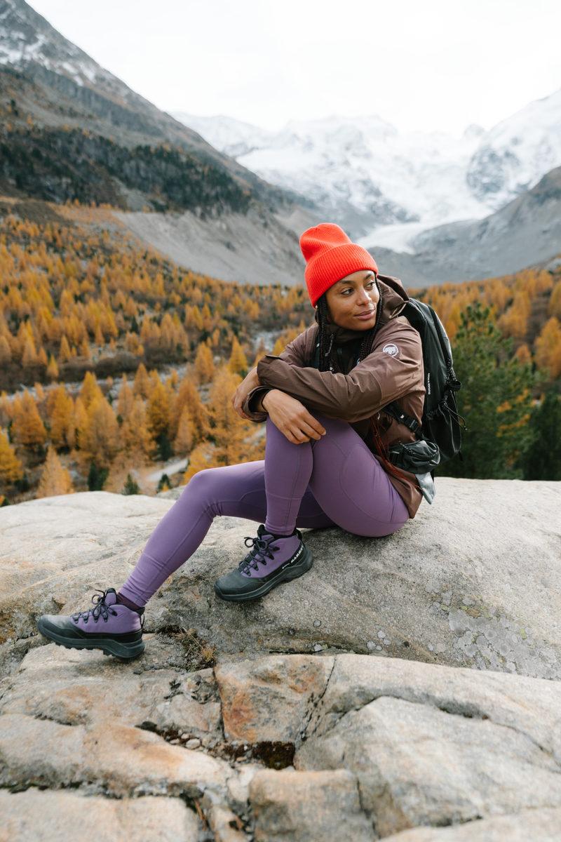 hiking_fall_text_media_3