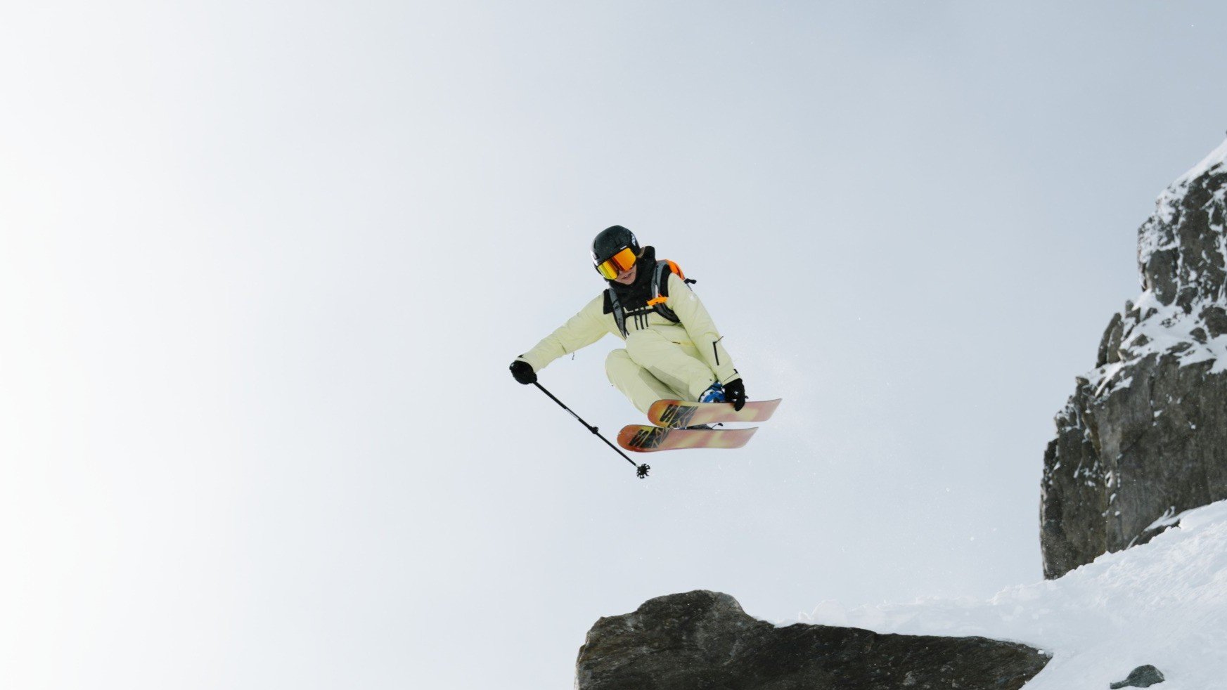 FR eoss winter sale ski styles onsite hero image