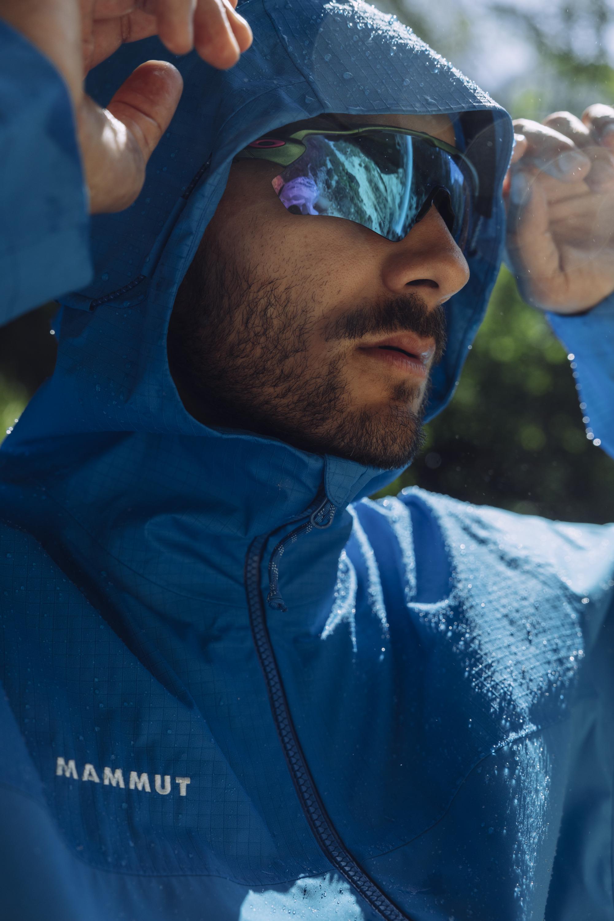 Men's Down Jackets & Insulated Jackets » Lightweight & Hooded Jackets ...